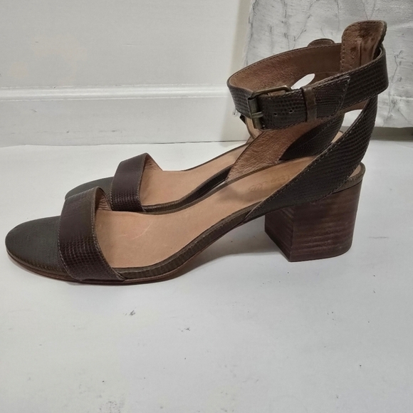 Madewell Simple Mid-Heel Sandals in Embossed Leather Strappy Summer - Picture 7 of 13